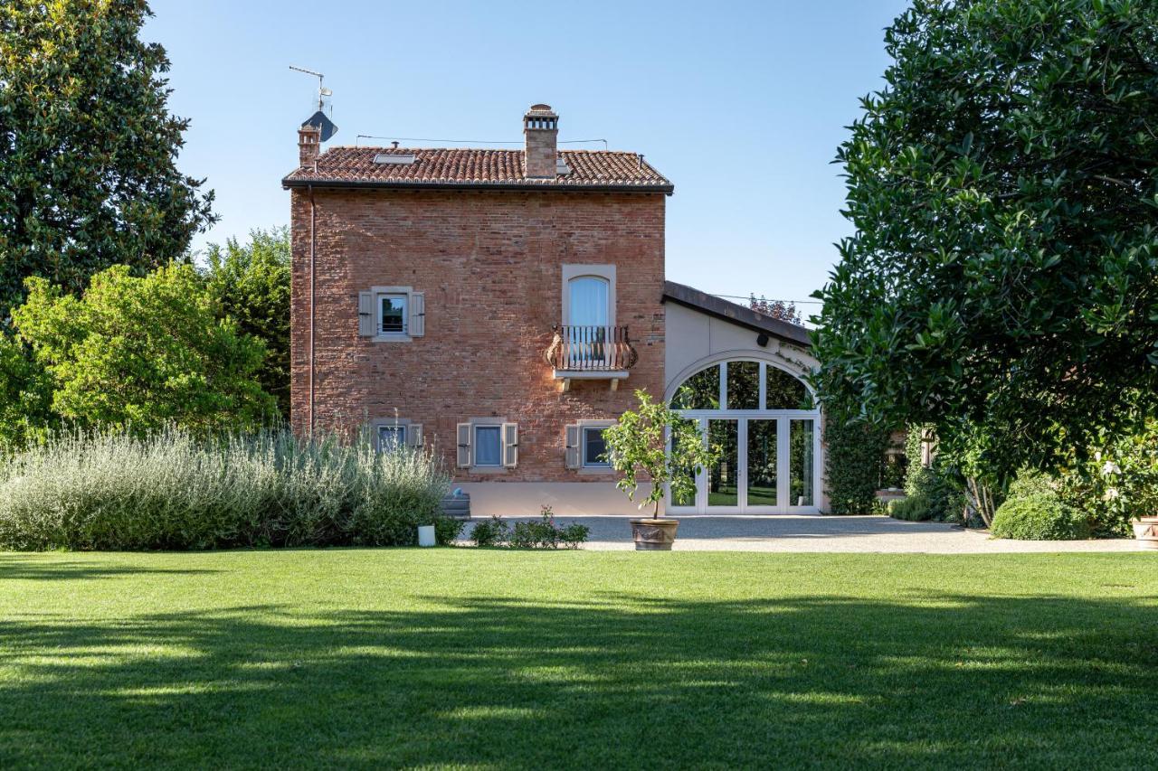 Il Mulino Relais Piacenza Hotel Luaran gambar